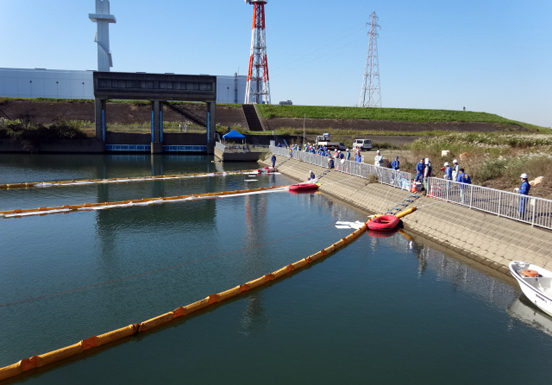 2015年　江戸川河川事務所　水質事故対策訓練2